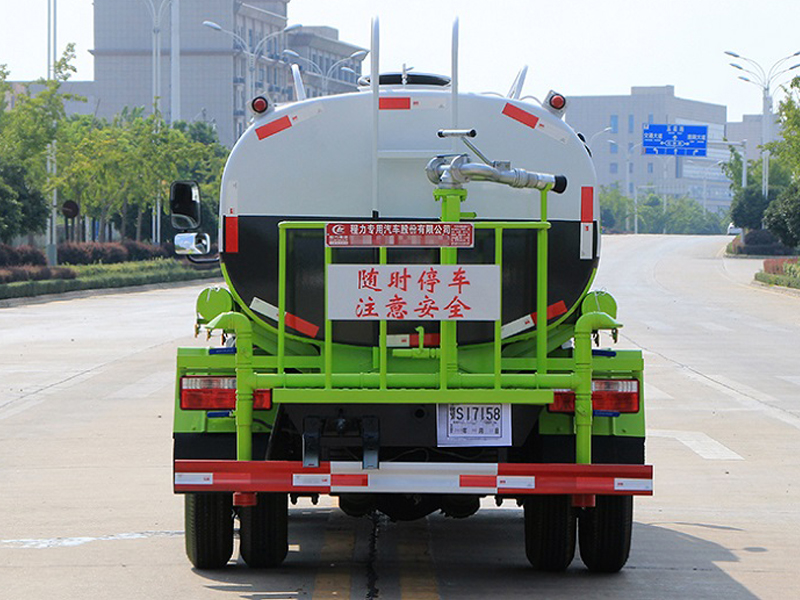 國(guó)六東風(fēng)多利卡5方灑水車